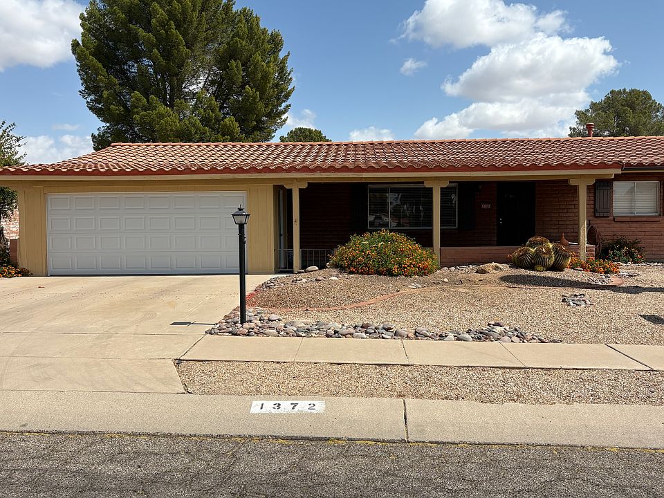 1st image of 1372 N Paseo De Golf