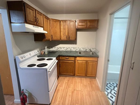 50 42nd St #5, Kerhonkson, NY 12446