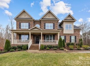 11305 Three Sisters Ln, Mint Hill, NC 28227