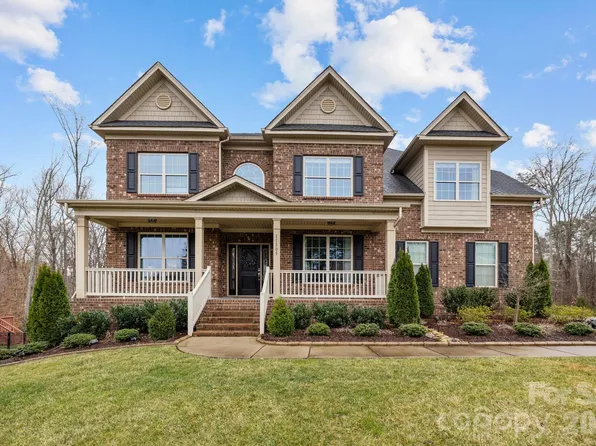 11305 Three Sisters Ln, Mint Hill, NC 28227