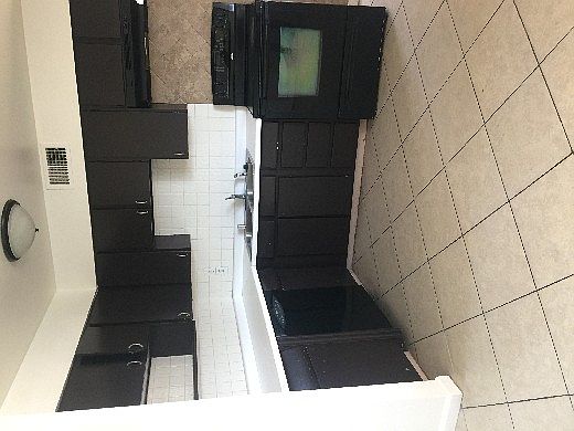 4th image of 6221 Bourbon Way