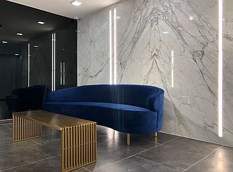 Rented by R New York