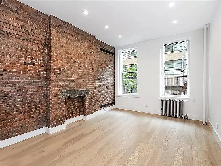 77 Sullivan St #1 — Photo 3