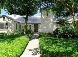 400 Paseo Encinal St, Olmos Park, TX 78212