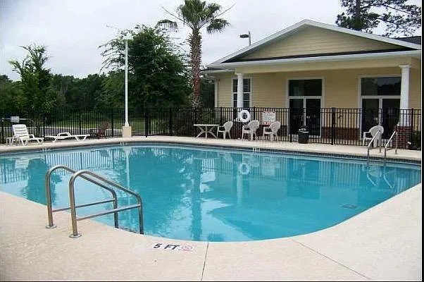 2 bed, 2.5 bath, 1537 sqft, $1,750 — Photo 3