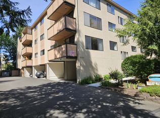 Top of the Lake Apartments, Seattle, WA 98155