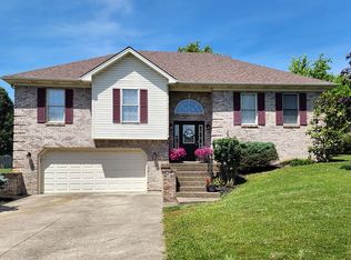 3142 Koehler Place Dr, New Albany, IN 47150