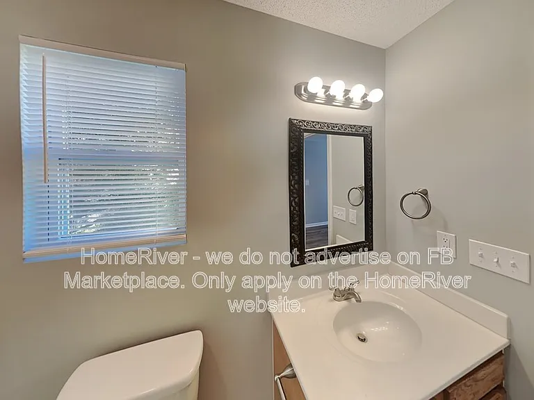 515 Creekview Dr — Photo 11