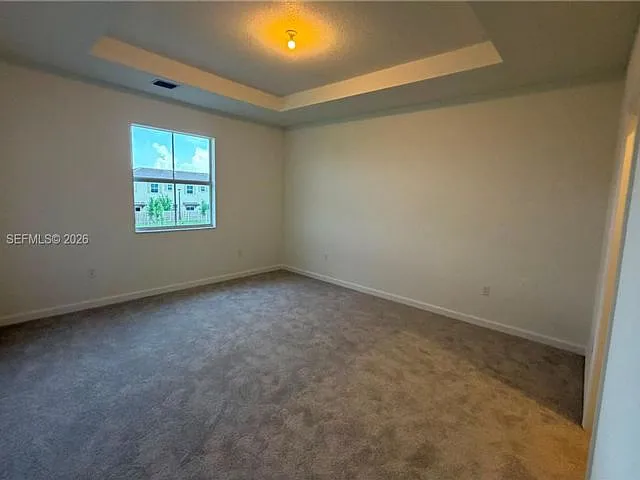 5 bed, 3.5 bath, 3105 sqft, $4,700 — Photo 3