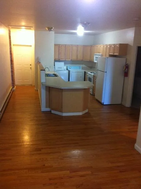 1 bed, $1,400 — Photo 4