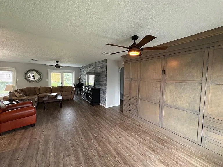 10010 Gannon Ln — Photo 65