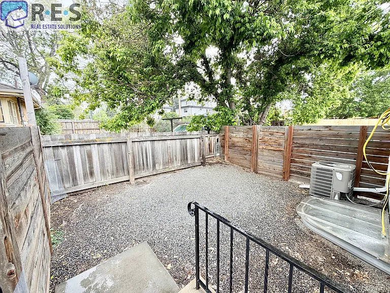 3131 N Saint Paul St — Photo 11