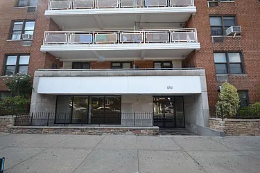 Rented by Silverstein Collection LLC 