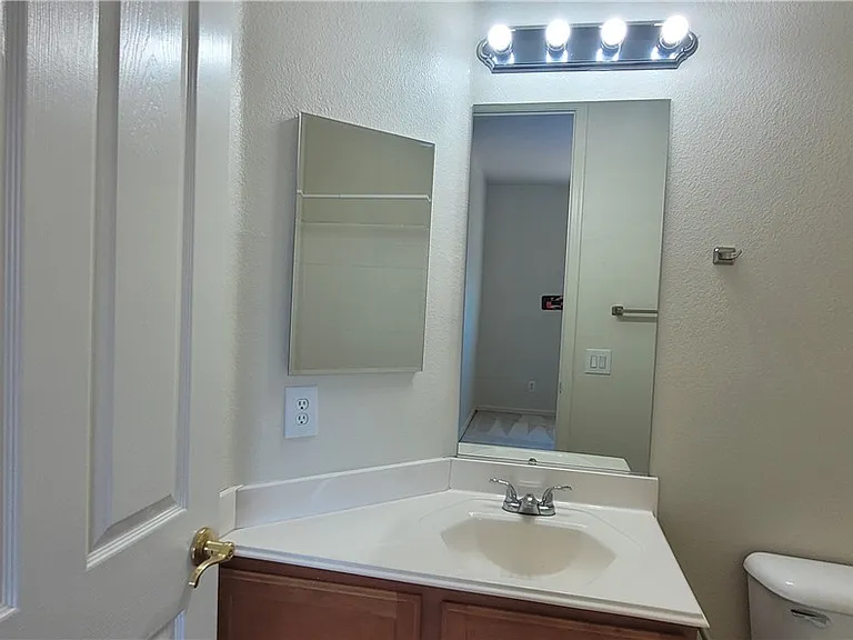 7728 Villa De La Paz Ave — Photo 51