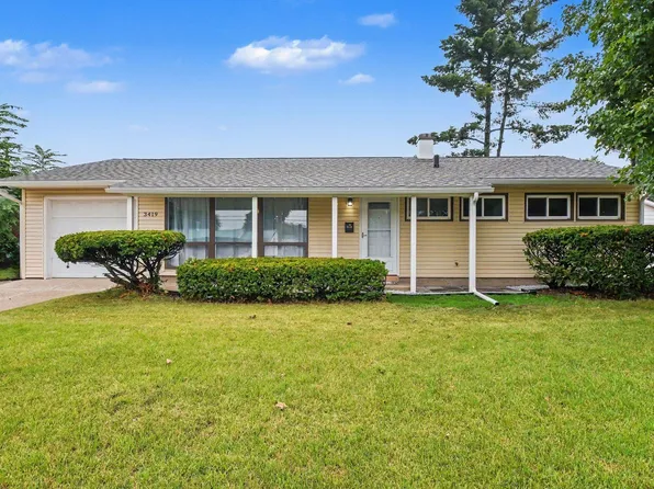 3419 Corby Blvd, South Bend, IN 46615