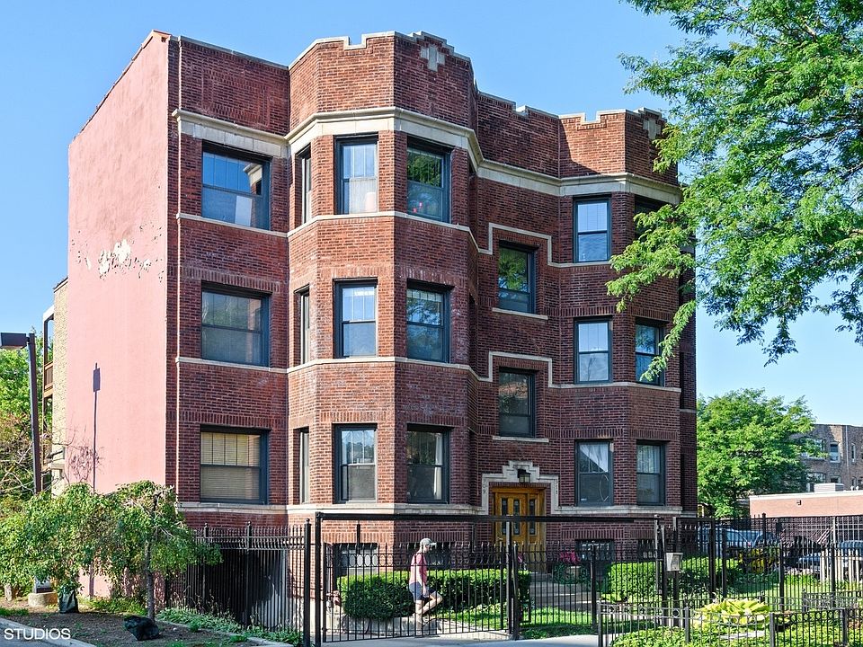 1st image of 909 W Buena Ave APT Ge