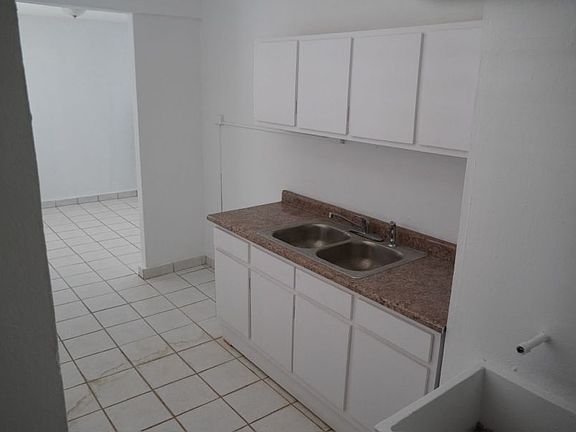 2nd image of Cond Jardines De Sabana Llana APT 203-2A