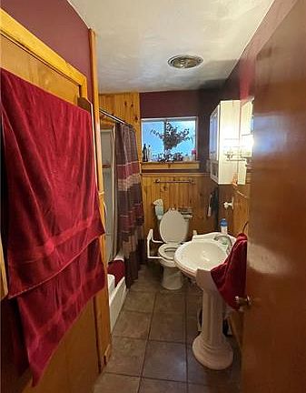 5th image of 164 Forest Dr