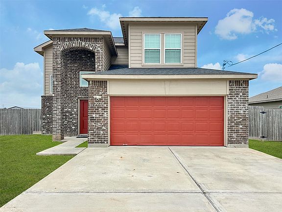 2nd image of 727 Road 5105