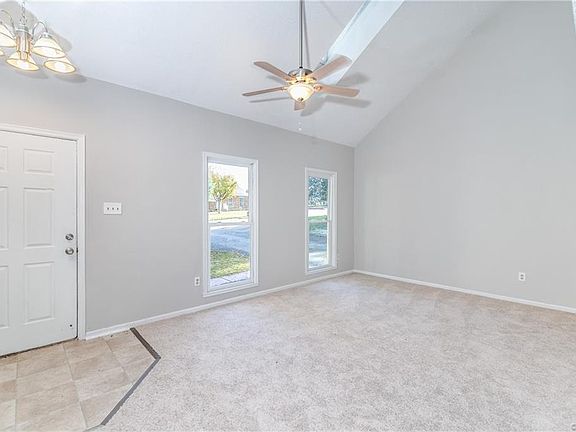 4th image of 4132 Farm Creek Ter
