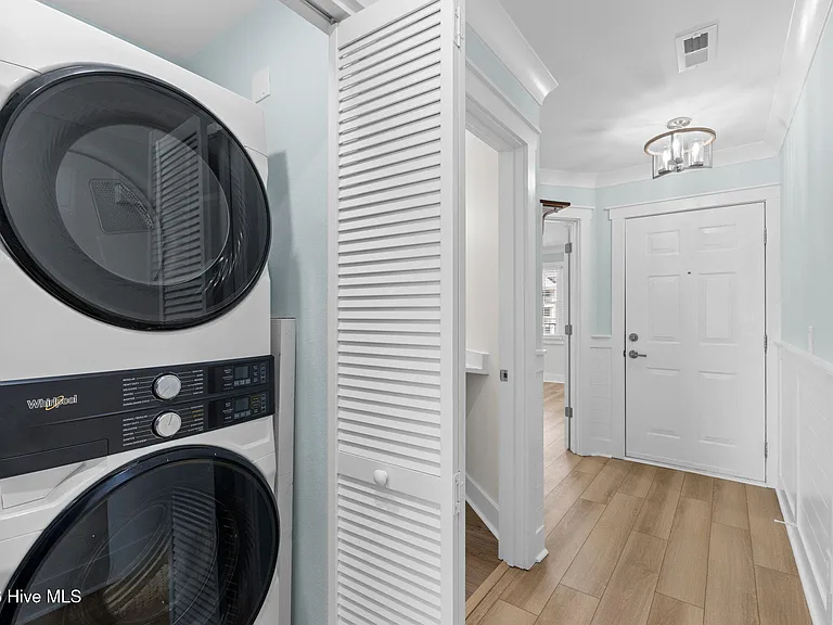 330 S Middleton Dr NW #306 — Photo 20
