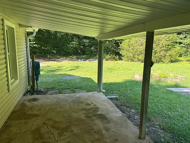 1215 Durham Rd — Photo 13