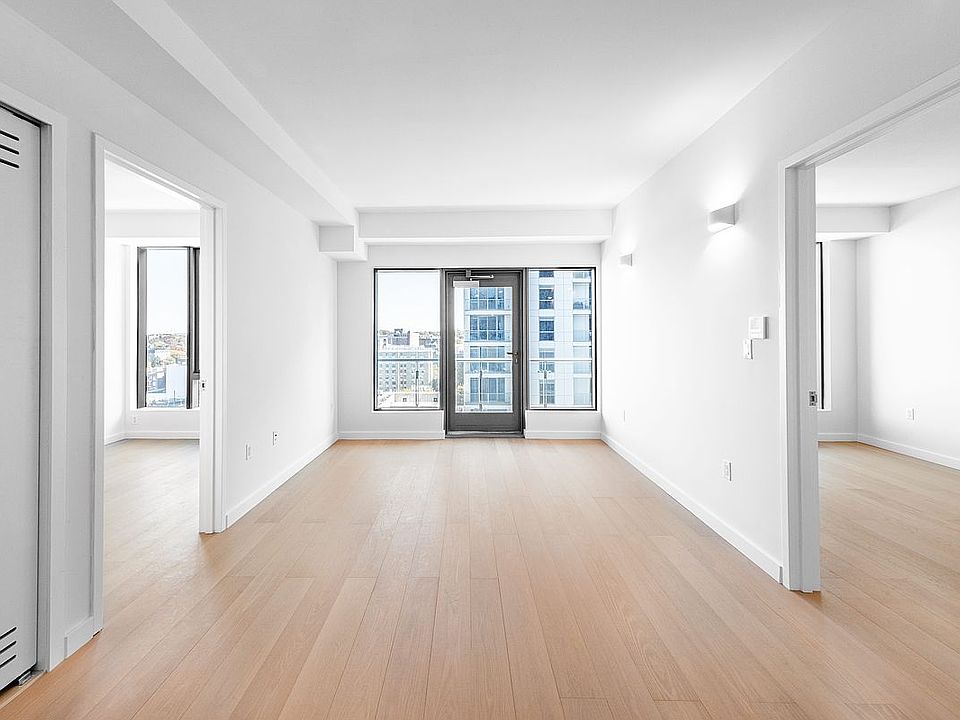 1st image of 33-71 Prince St #7K