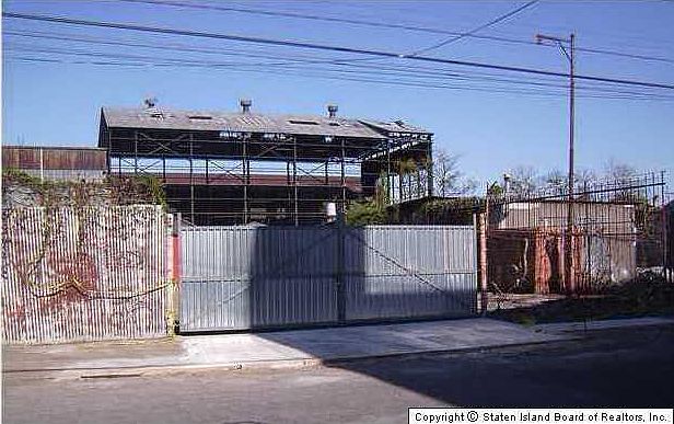 2nd image of 203 Grandview Ave