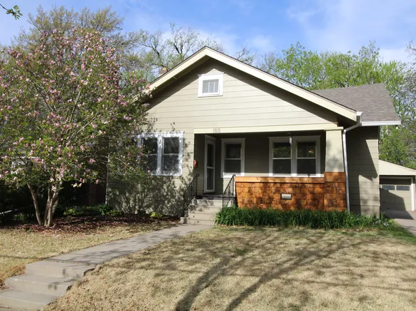 1011 S 37th St, Lincoln, NE 68510