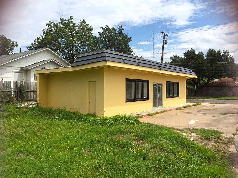 1st image of 1308 Live Oak St