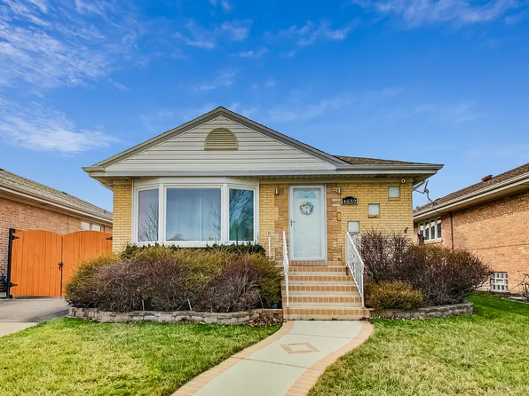 4652 N Osage Ave, Norridge, IL 60706