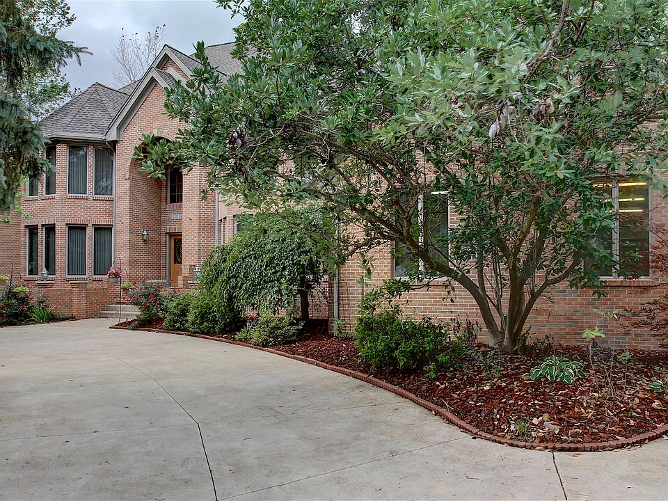 1st image of 4202 Walnut Creek Ln