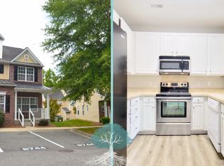 8744 Twined Creek Ln, Charlotte, NC 28227