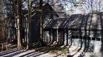 Front W/Trees
						:
						So many trees!