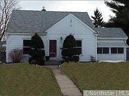2nd image of 612 8th Ave N