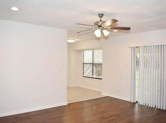 3rd image of 6524 N Stardust Dr