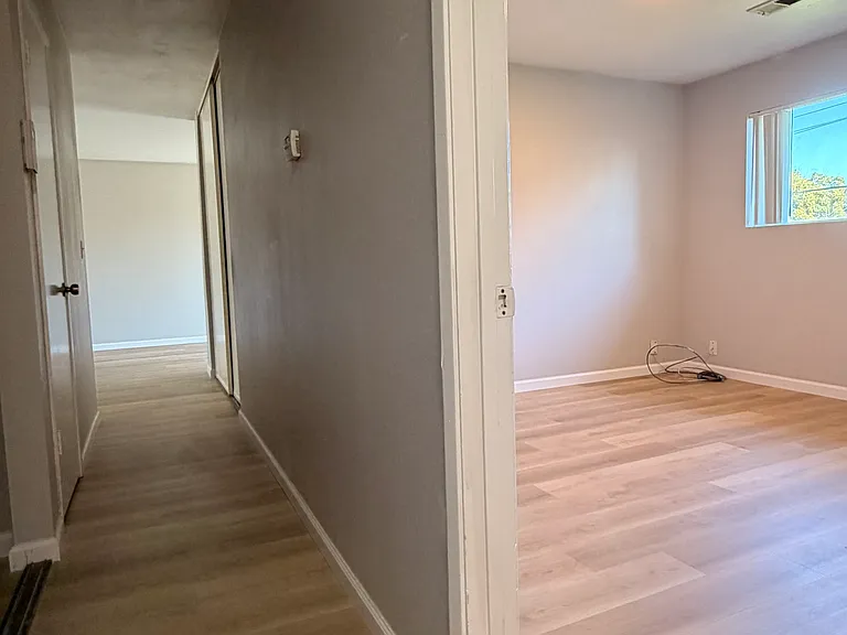 541 Pacific Ave — Photo 11