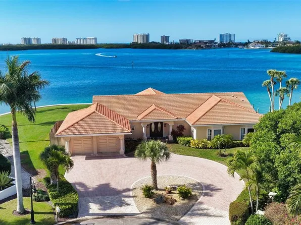 376 W Royal Flamingo Dr, Sarasota, FL 34236