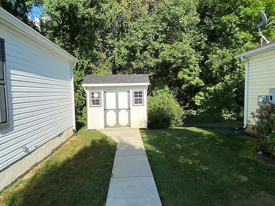 Exterior Image