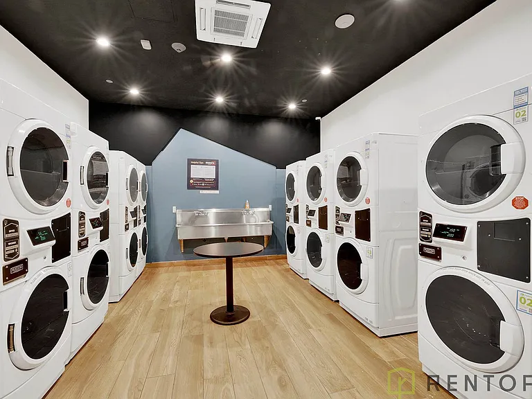 1875 Atlantic Ave #504N — Photo 9