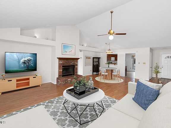 4th image of 5860 W SARAGOSA Street