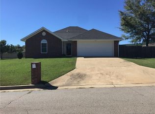 110 Meadow Ln, Poteau, OK 74953