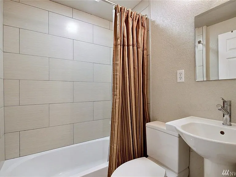 12621 SE 41st Pl #G103 — Photo 2