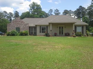 140 Skainswood Pvt Dr, Downsville, LA 71234