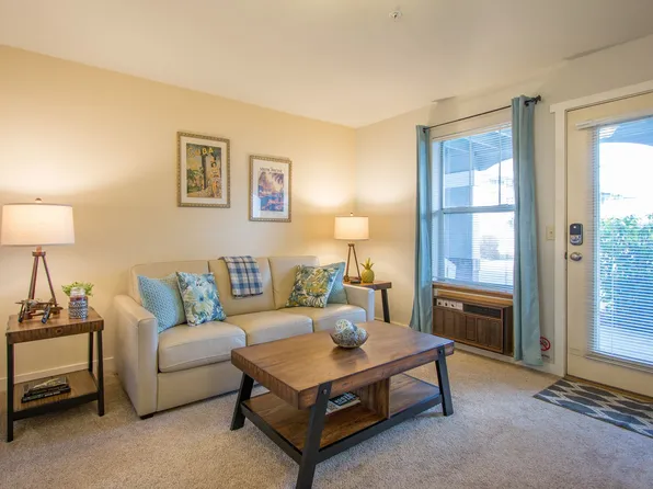 (undisclosed Address), Hood River, OR 97031