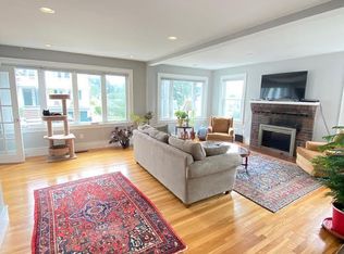 12 Carlton Ter, Watertown, MA 02472