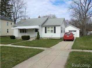 1509 Saint Clair Blvd, Algonac, MI