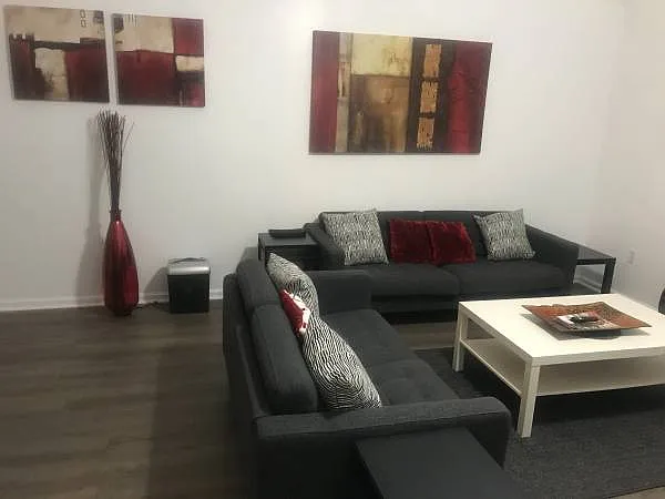 1 bed, 1304 sqft, $775 — Photo 3