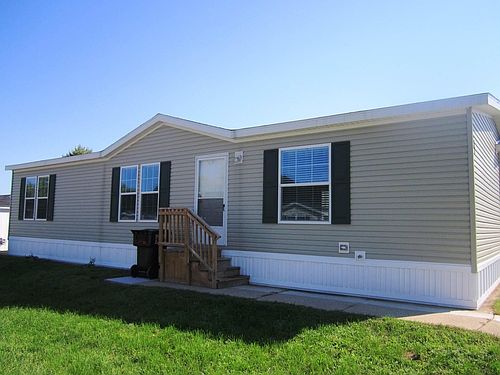 3rd image of 431 Briarwood Dr