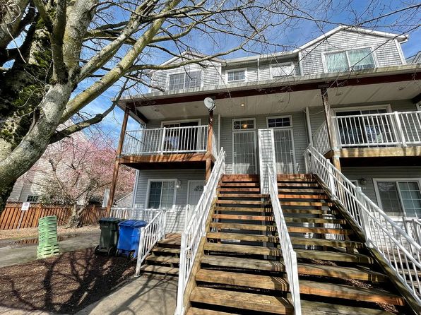12923 NE Prescott Dr APT A